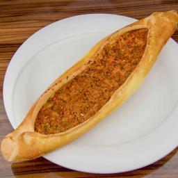 Kıymalı Pide Kaç Kalori?