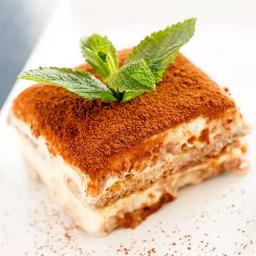 Tatlandırıcılı Islak Tiramisu Kaç Kalori?